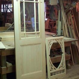 Here you can see how a door can change styles with the seasons. 